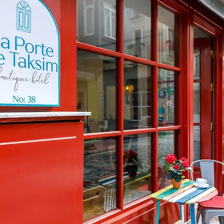 La Porte De Taksim * Istanboel